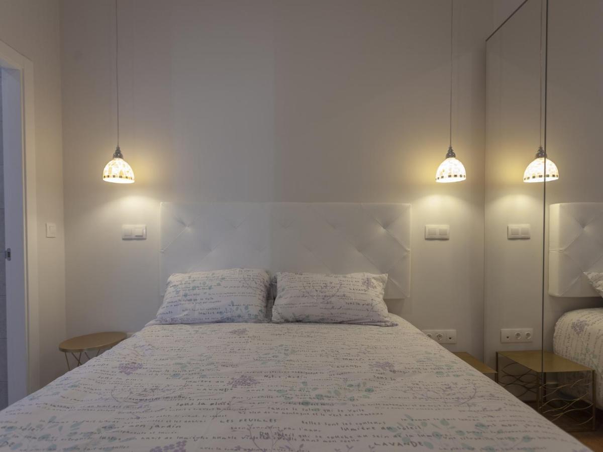 RD APARCAMIENTO INCLUIDO TRIANA luminoso cómodo apartamento 2Bd 2Bth Sevilla Exterior foto